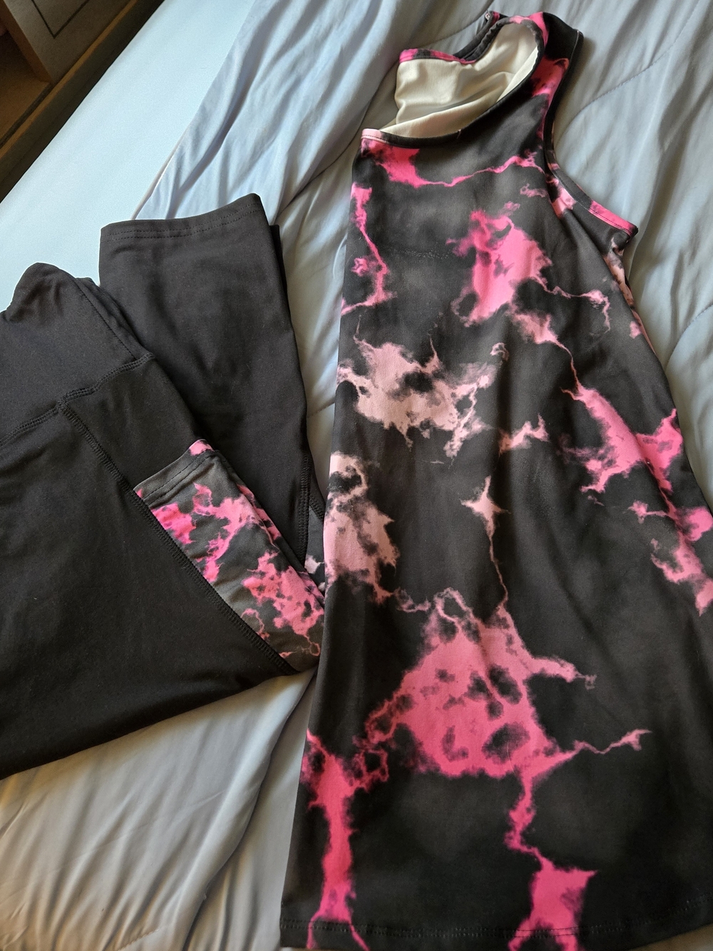 Black & Hot Pink Tie-Dye Active Tank And Capri Set
